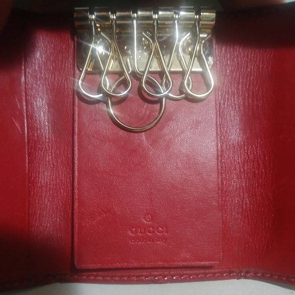 EUC Gucci Key Holder - Picture 11 of 13